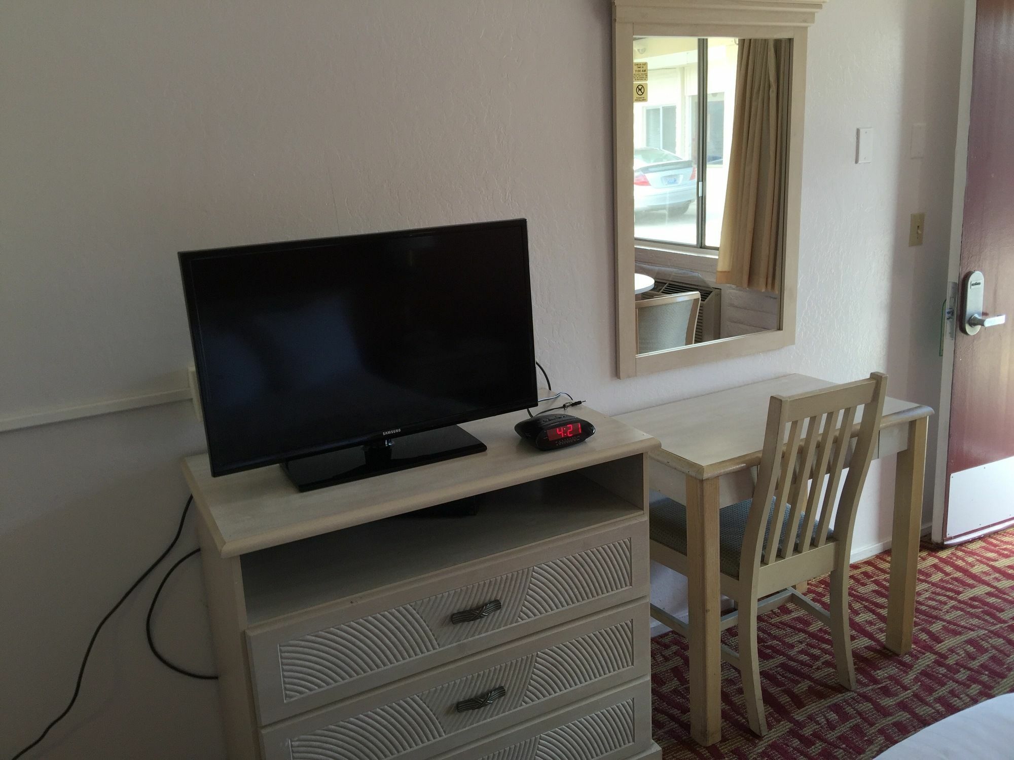 Royal Crest Motel Μέντφορντ Εξωτερικό φωτογραφία