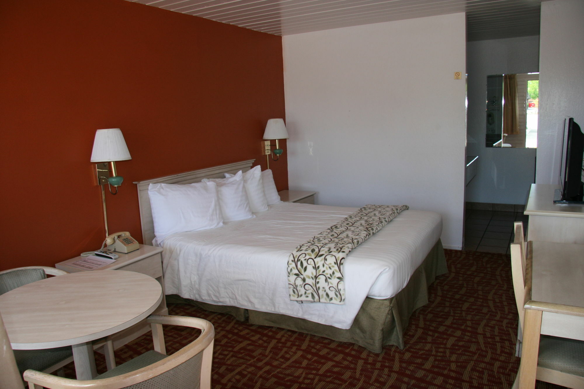 Royal Crest Motel Μέντφορντ Εξωτερικό φωτογραφία